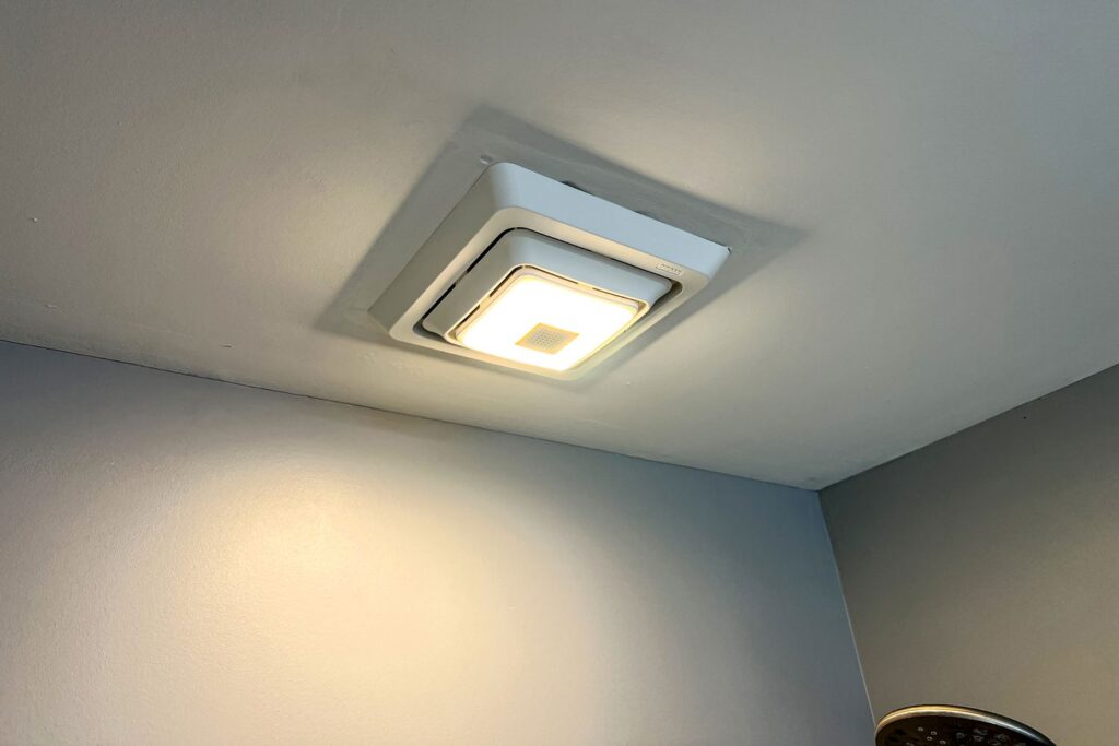 Bathroom Exhaust Fan with Light